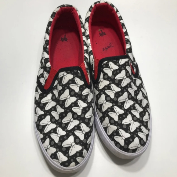 Disney Shoes - Disney Minnie Mouse shoes size 10